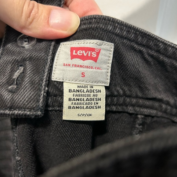 Levi’s Drea Denim Dress - Picture 6 of 7